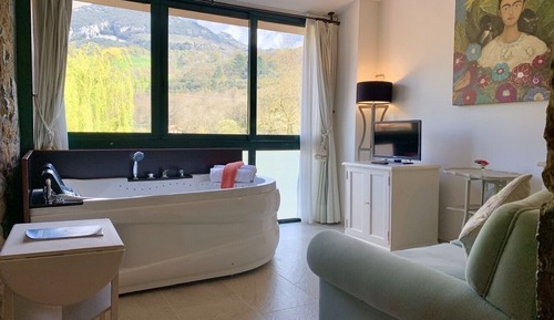 Premium Suite, Hot Tub
