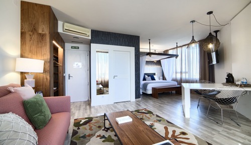 Suite