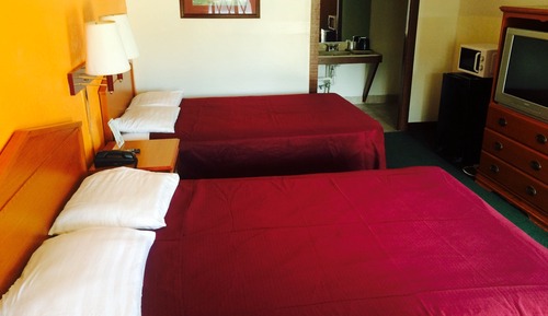 Double Beds, Smoking