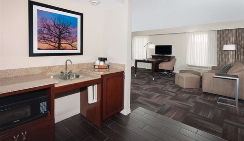Suite, 2 Queen Beds, Accessible, Bathtub