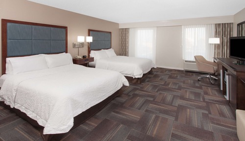 Room, 2 Queen Beds, Accessible, Non Smoking (Hearing)