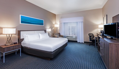 Standard Room, 1 King Bed