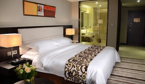 Deluxe Room, 1 King Bed