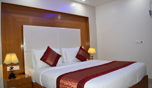 Deluxe Double Room, 1 King Bed