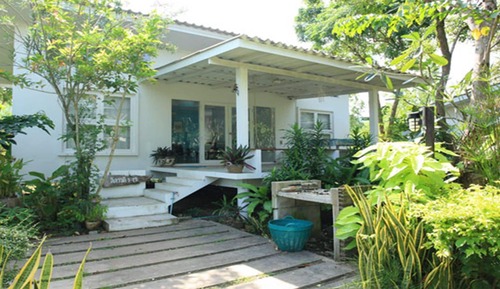 Cottage 