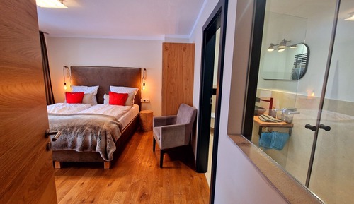 Comfort Condo, 2 Bedrooms (8)