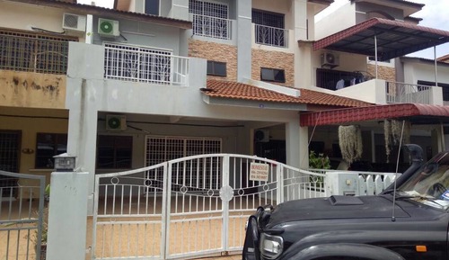 House, 4 Bedrooms