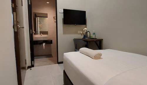 Single Room, No Windows
