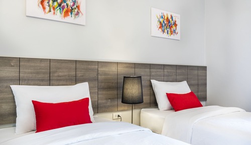 Standard Twin Room
