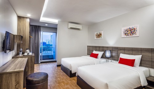 Deluxe Twin Room