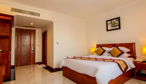 Deluxe Double or Twin Room Room Only