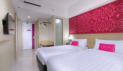 Superior Twin Room