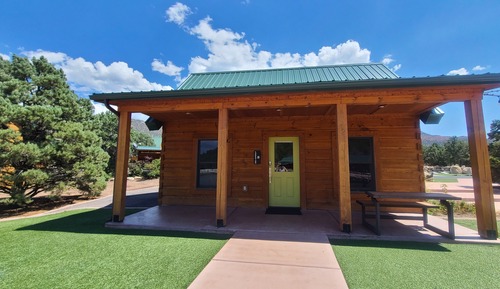 Deluxe Cabin, 1 Queen Bed with Sofa bed, Lake View, Lakeside