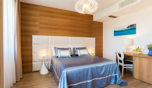 Standard Double or Twin Room, Sea View