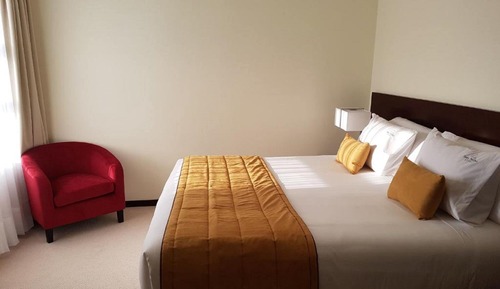 Standard Single Room, 1 Queen Bed