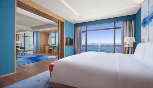 Suite, 1 Bedroom, View (180 Degree Erhai View)