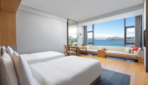 Standard Room, 2 Double Beds, Lake View (140 Degree Lake View)