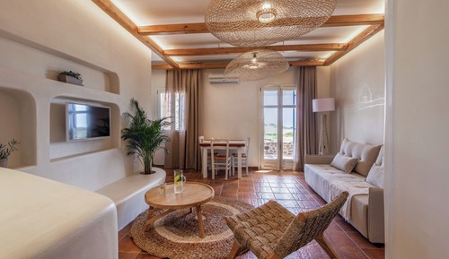 Studio, Sea View