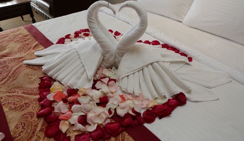 Deluxe Honeymoon 