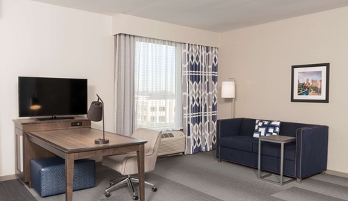 Studio, 1 King Bed with Sofa bed, Accessible, Bathtub (Mobility & Hearing)