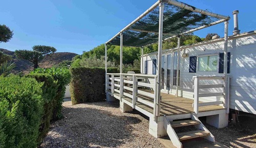 Panoramic Mobile Home (4 pax)