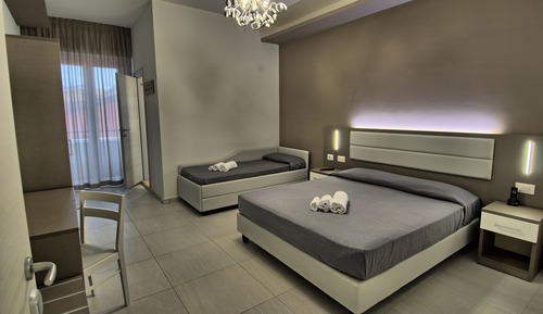 Standard Triple Room, Balcony