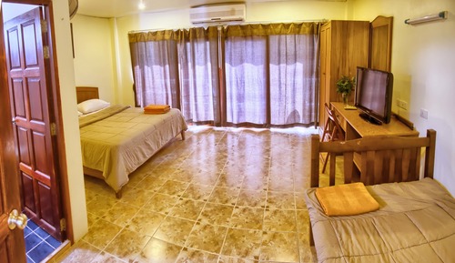 Deluxe Triple Room