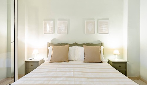 Business Room, Ensuite, Ground Floor