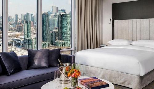 Deluxe Room, 1 King Bed with Sofa bed, Corner
