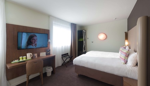 Next Generation, Room, 2 Twin Beds