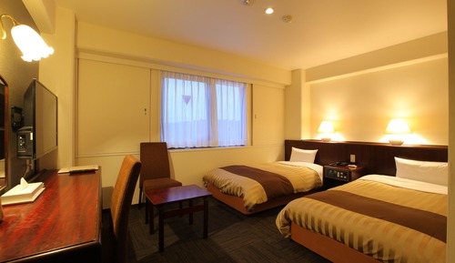 Standard Twin Room, Smoking