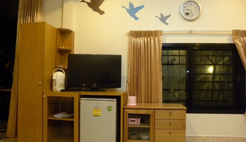 Leelawadee Suite