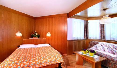 Classic Triple Room