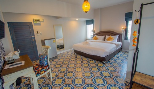 Superior Double Room with Balcony 