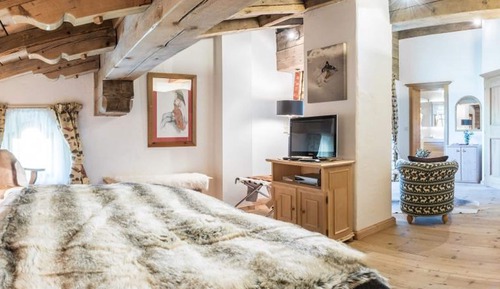 Luxury Chalet, 5 Bedrooms, Sauna, Garden Area