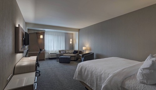 Standard Room, 1 King Bed with Sofa bed (Hearing Accessible)