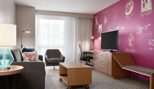 Junior Suite, 1 King Bed, Accessible (Roll-In Shower)