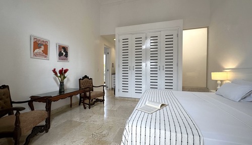 Standard Room (Oficios - Annex Building)