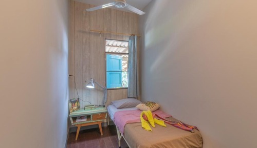 Single Room, Shared Bathroom