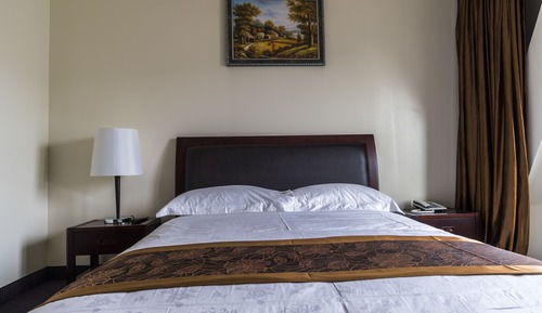 Classic Room, 1 Queen Bed