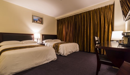 Classic Double Room, 2 Double Beds