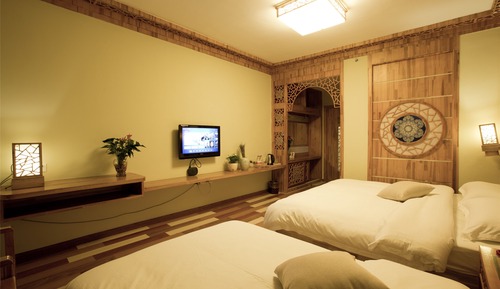 Deluxe Twin Room