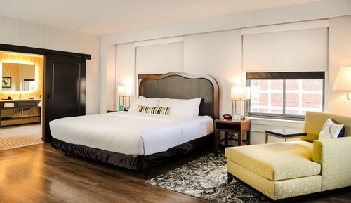 Premium Room, 1 King Bed