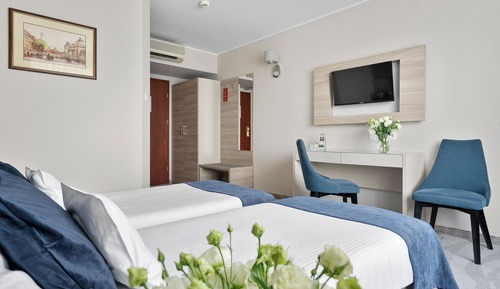 Comfort Twin Room