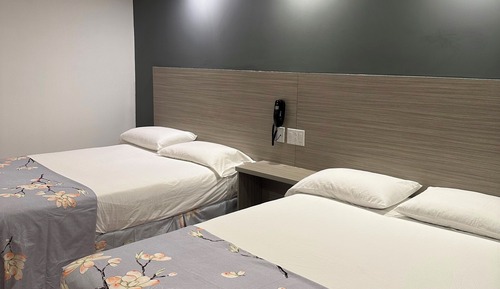Deluxe Room, 2 Double Beds, Non Smoking