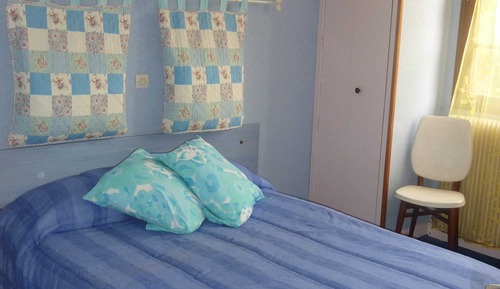 Economy Room