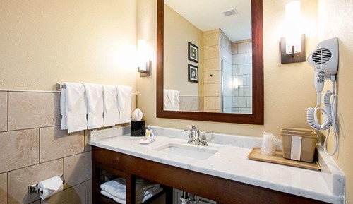 Suite, 2 Queen Beds, Non Smoking