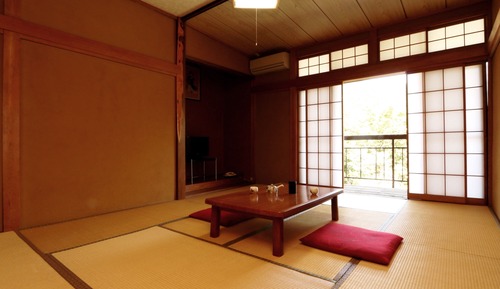 Japanese Style Room for 5 People with Shared Bath, Non Smoking