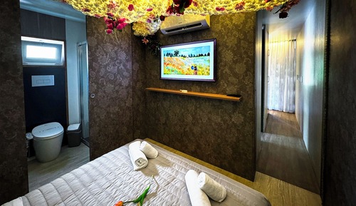 Luxury Suite, 2 Bedrooms, 2 Bathrooms