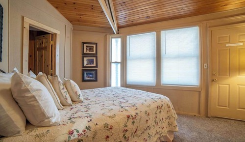 Villa #3- Ridgewood
